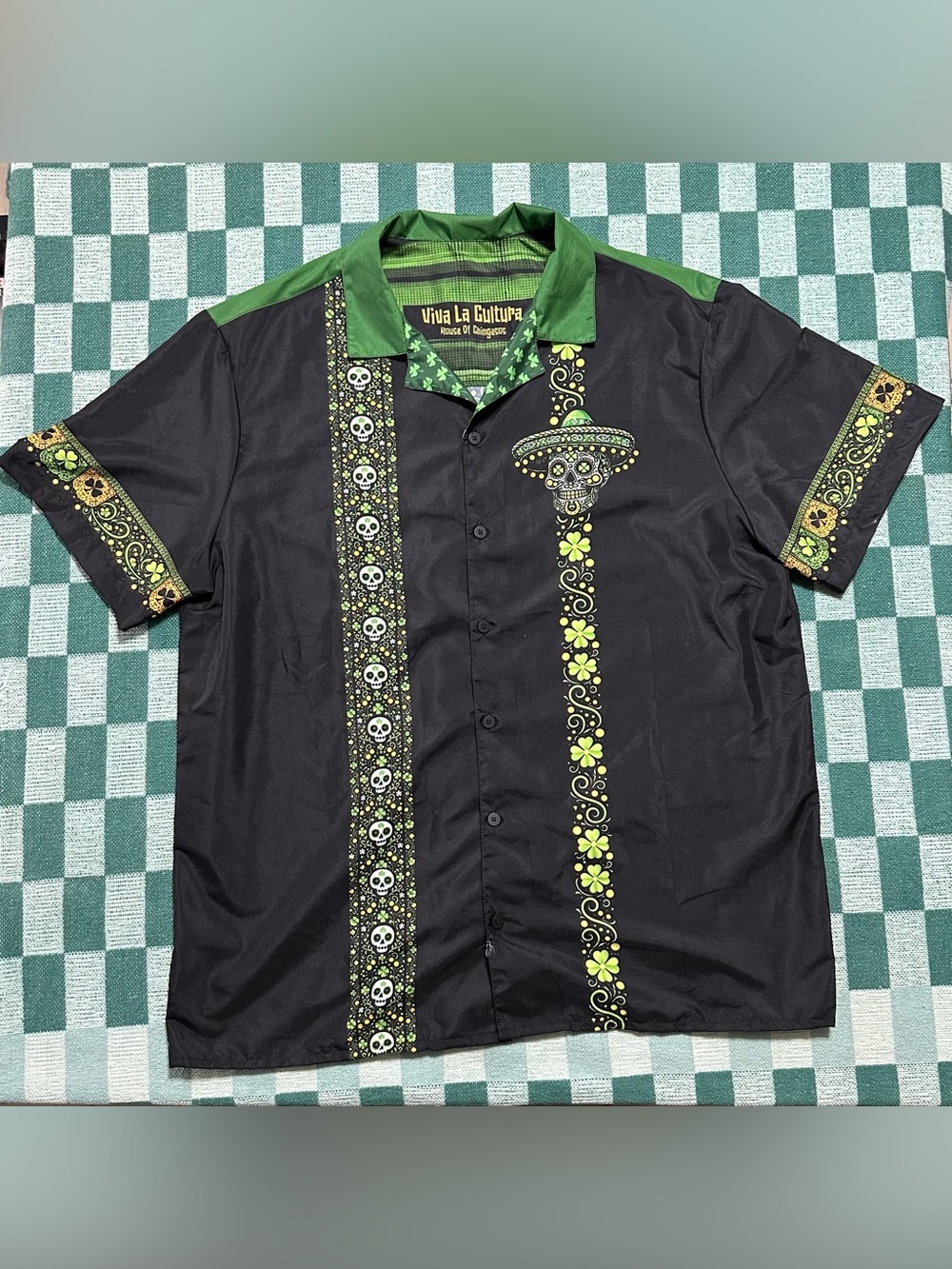 House of Chingasos St. Patrick's Day Short Sleeve Button Down Shirt Size X-Large